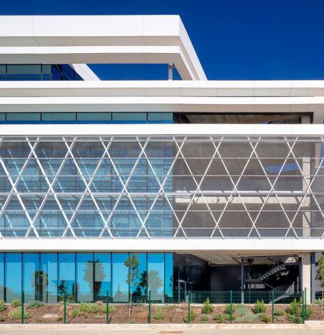 Oficinas y espacios industriales Aliance HQ. TurullSørensen expertos ingeniería arquitectónica.